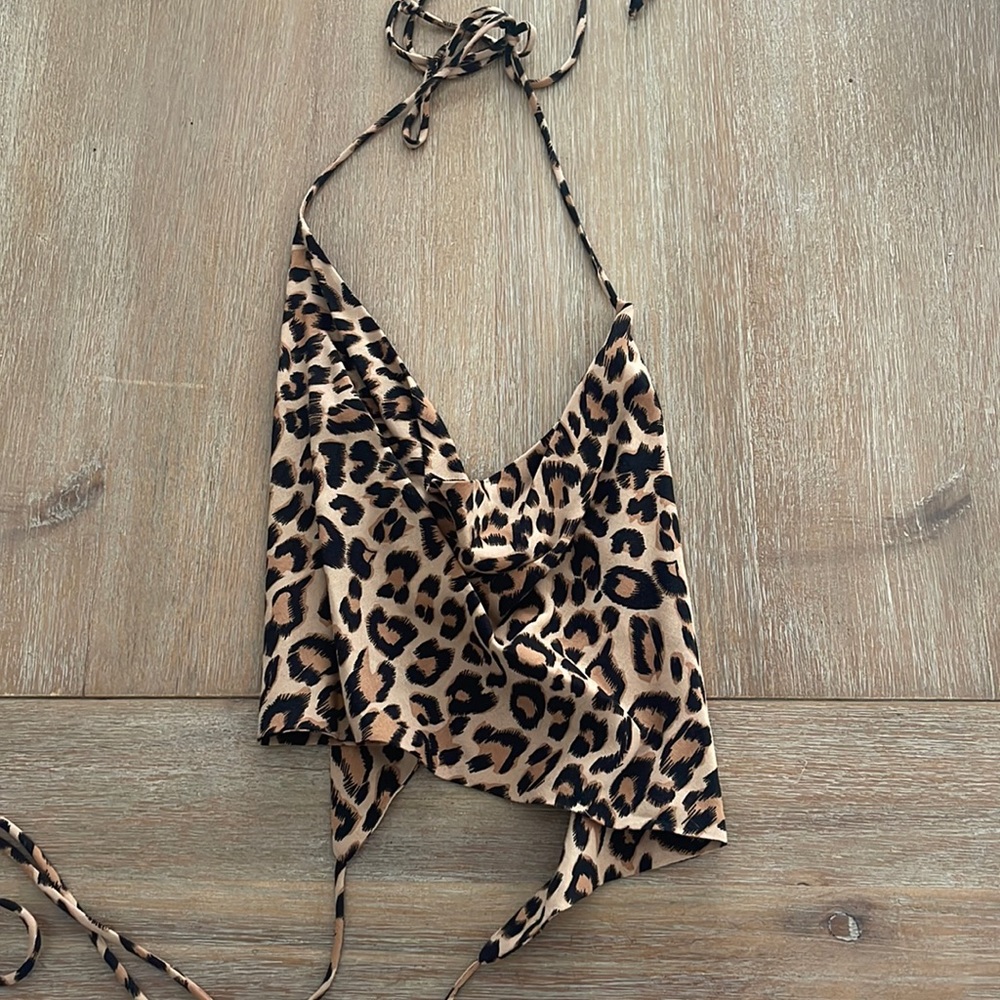 Mora cheetah print top